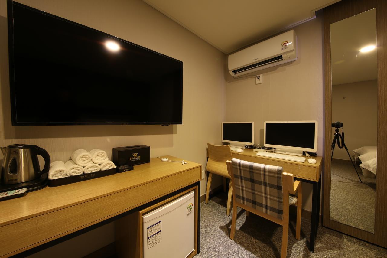 Winner Hotel Jeonju Exterior foto